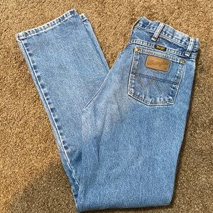 Men’s Wrangler George Strait Cowboy Cut Collection Jeans, 32 x 34.